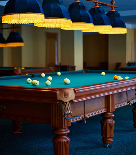 Санаторий «Казахстан» г. Ессентуки. Бильярд Санаторий «Казахстан» г. Ессентуки. Бильярд