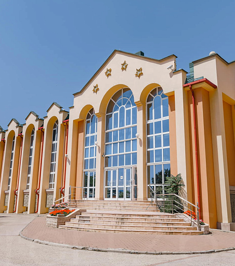 Санаторий «Долина Нарзанов» Ессентуки, территория Санаторий «Долина Нарзанов» Ессентуки, территория