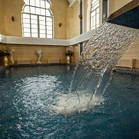 Санаторий «Главные Нарзанные Ванны», Кисловодск. Бассейн Санаторий «Главные Нарзанные Ванны», Кисловодск. Бассейн