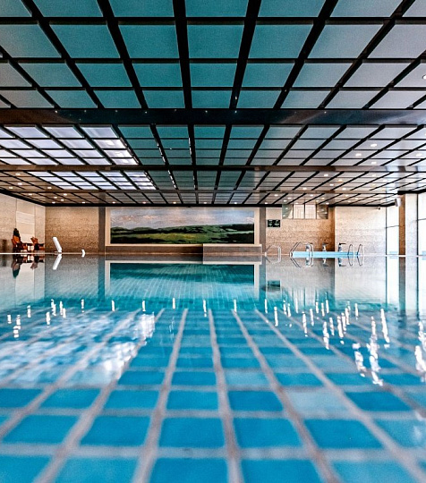 Санаторий «Заря» г. Кисловодск. Бассейн Санаторий «Заря» г. Кисловодск. Бассейн