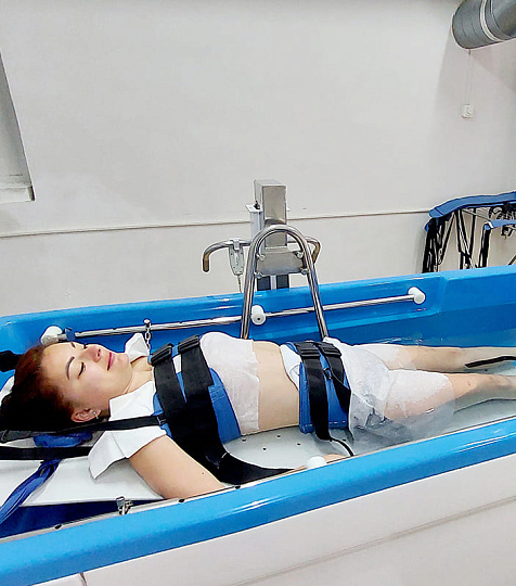 Санаторий «Тарханы», Пятигорск. Подводное вытяжение позвоночника Санаторий «Тарханы», Пятигорск. Подводное вытяжение позвоночника