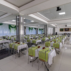 Санаторий «им. Горького», г. Кисловодск. Столовая Санаторий «им. Горького», г. Кисловодск. Столовая