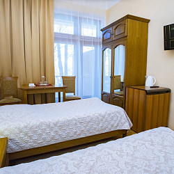 Санаторий «им. Г.К. Орджоникидзе», Кисловодск. 2-местный номер «Эконом» Санаторий «им. Г.К. Орджоникидзе», Кисловодск. 2-местный номер «Эконом»