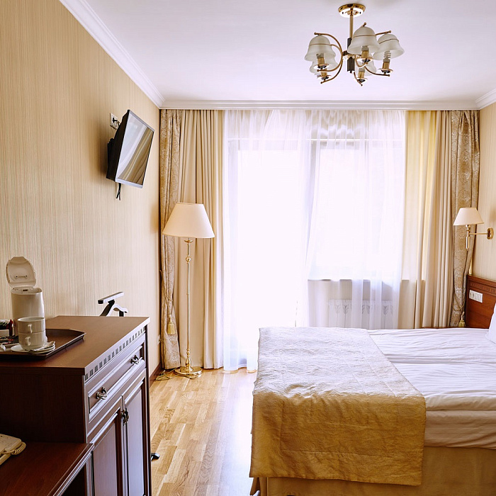 Санаторий Целебный Нарзан, Кисловодск.. Номер Стандарт-Комфорт Санаторий Целебный Нарзан, Кисловодск.. Номер Стандарт-Комфорт