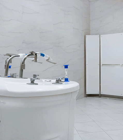 Санаторий «Источник» г. Железноводск. Ванное отделение, душ Шарко Санаторий «Источник» г. Железноводск. Ванное отделение, душ Шарко