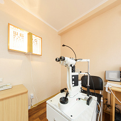 Санаторий «им. 30-летия Победы» Железноводск. Кабинет офтальмолога Санаторий «им. 30-летия Победы» Железноводск. Кабинет офтальмолога