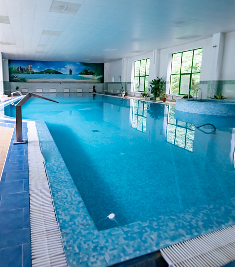 Санаторий «Лесной», Железноводск. Бассейн Санаторий «Лесной», Железноводск. Бассейн