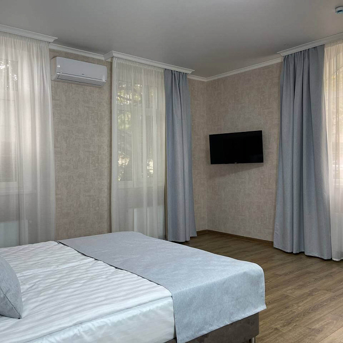 Санаторий «Вертебра» г. Кисловодск. Номер Люкс Санаторий «Вертебра» г. Кисловодск. Номер Люкс